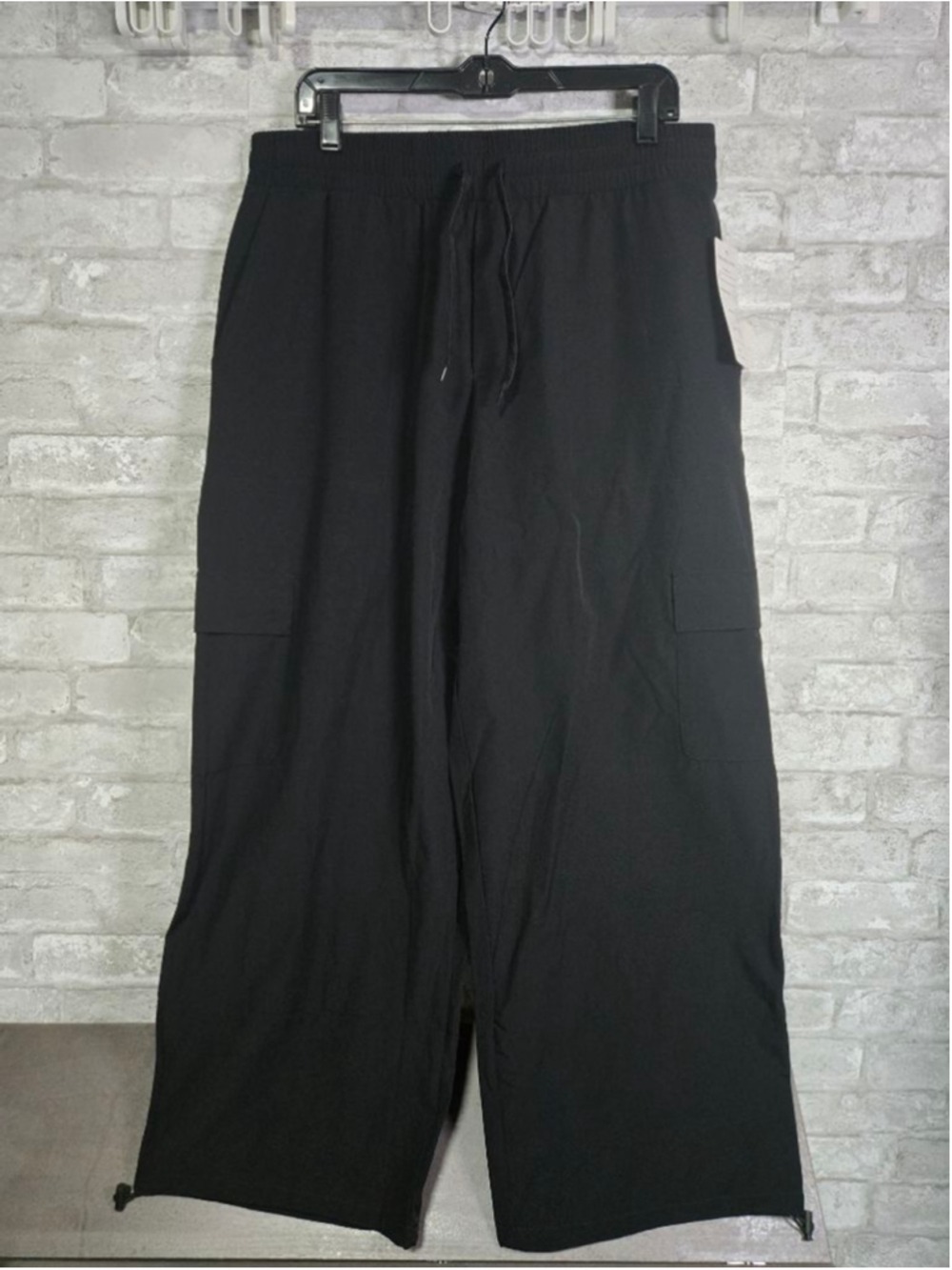 Isabella Active Wear Black Wide Leg Drawstring Cargo Pants L